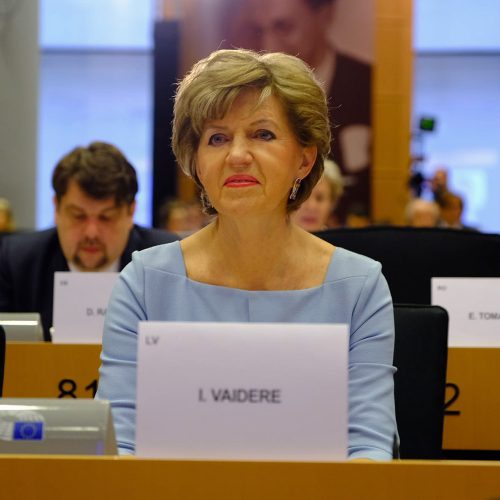 Vaidere: “Jaunie Eiropas Parlamenta lēmumi ļaus atbalstīt tos, kas Covid-19 krīzē cieš visvairāk”